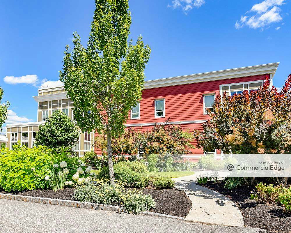 St. Mary’s Medical Building Auburn Campus 15 Gracelawn Road, Auburn